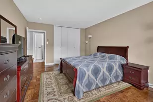 4201 Cathedral Ave NW, Washington, DC 20016 - Photo 11