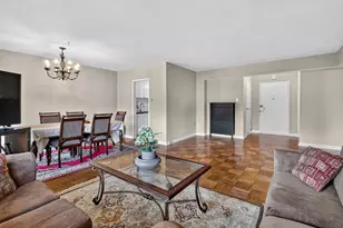 4201 Cathedral Ave NW, Washington, DC 20016 - Photo 5