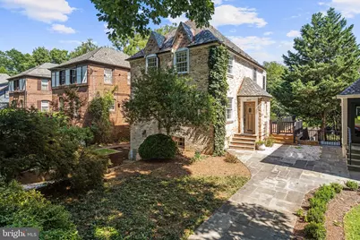 1413 44th Street NW, Washington, DC 20007 - Photo 3