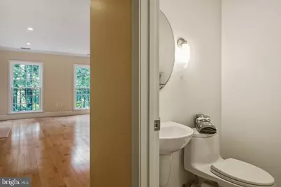 3217 Sutton Place NW #B, Washington, DC 20016 - Photo 7