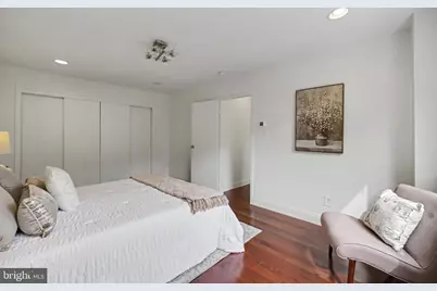 2710 Macomb Street NW #310, Washington, DC 20008 - Photo 25