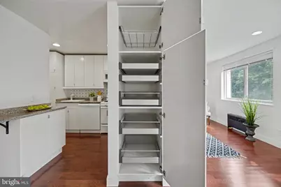 2710 Macomb Street NW #310, Washington, DC 20008 - Photo 21