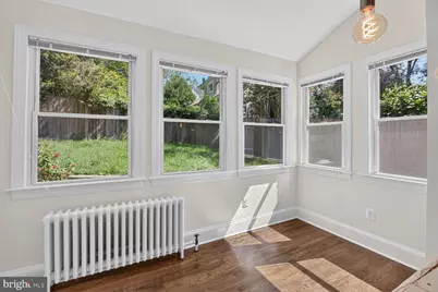 4929 Macarthur Boulevard NW, Washington, DC 20007 - Photo 9