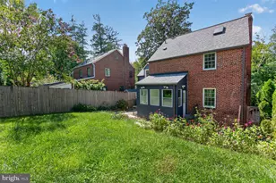 4929 MacArthur Blvd NW, Washington, DC 20007 - Photo 31