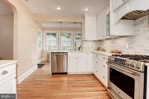 4929 MacArthur Blvd NW, Washington, DC 20007 - Photo 7