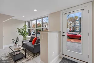 715 F St NE, Washington, DC 20002 - Photo 15