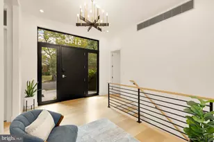 5148 Linnean Terrace NW, Washington, DC 20008 - Photo 5