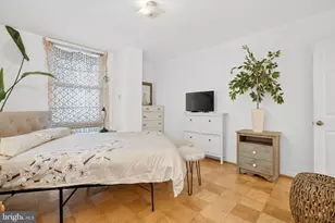 1260 21st St NW, Washington, DC 20036 - Photo 13