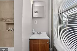 1119 Montello Ave NE, Washington, DC 20002 - Photo 21