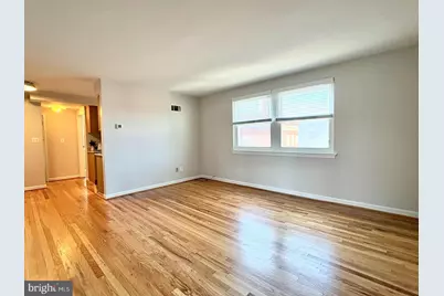 1627 Massachusetts Avenue SE #302, Washington, DC 20003 - Photo 5