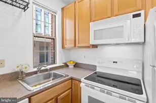 1401 Columbia Rd NW, Washington, DC 20009 - Photo 21