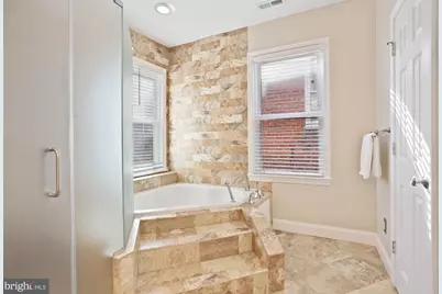 215 T Street NE, Washington, DC 20002 - Photo 15