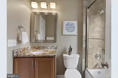 215 T Street NE, Washington, DC 20002 - Photo 17
