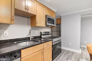 1708 Newton St NW, Washington, DC 20010 - Photo 3