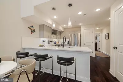 1433 K Street SE #101, Washington, DC 20003 - Photo 5