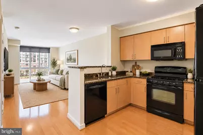1000 New Jersey Avenue SE #515, Washington, DC 20003 - Photo 3