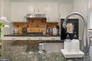 2415 I St NW, Washington, DC 20037 - Photo 51