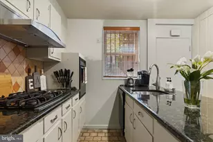 2415 I St NW, Washington, DC 20037 - Photo 49
