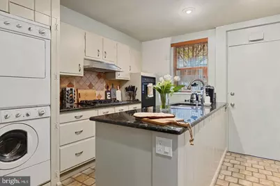 2415 I Street NW, Washington, DC 20037 - Photo 51
