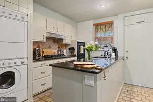 2415 I St NW, Washington, DC 20037 - Photo 51