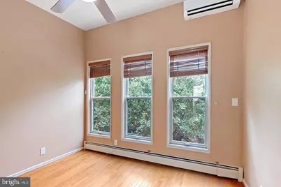 2415 I Street NW, Washington, DC 20037 - Photo 5