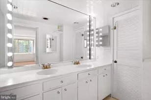 4101 Cathedral Ave NW, Washington, DC 20016 - Photo 35