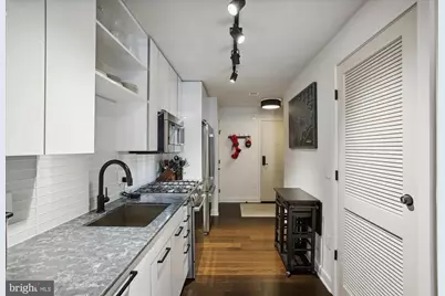 70 N Street SE #N814, Washington, DC 20003 - Photo 11