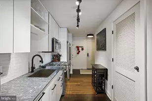 70 N Street SE, Washington, DC 20003 - Photo 11