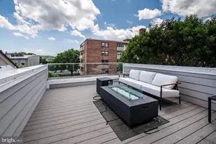 1427 K St SE, Washington, DC 20003 - Photo 27