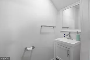 1427 K St SE, Washington, DC 20003 - Photo 19
