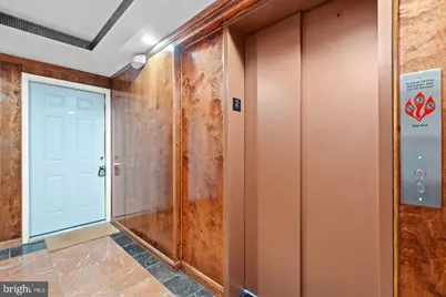 1125 12th Street NW #21, Washington, DC 20005 - Photo 3