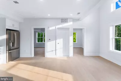 1109 NW Fern Street NW #301, Washington, DC 20012 - Photo 11