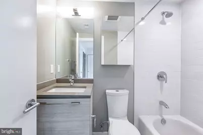 816 Potomac Avenue SE #206, Washington, DC 20003 - Photo 3