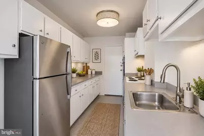 4600 Connecticut Avenue NW #709, Washington, DC 20008 - Photo 17