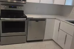 2111 Wisconsin Ave NW, Washington, DC 20007 - Photo 5