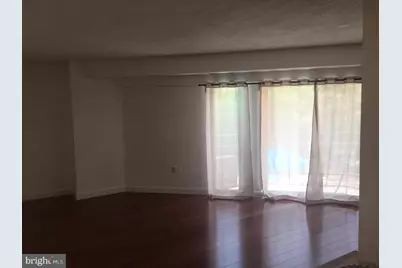2111 Wisconsin Avenue NW #101, Washington, DC 20007 - Photo 11