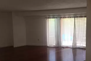 2111 Wisconsin Ave NW, Washington, DC 20007 - Photo 11