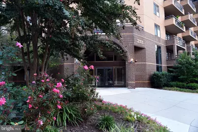 2111 Wisconsin Avenue NW #101, Washington, DC 20007 - Photo 1