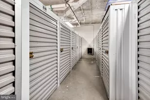 37 L St SE, Washington, DC 20003 - Photo 41