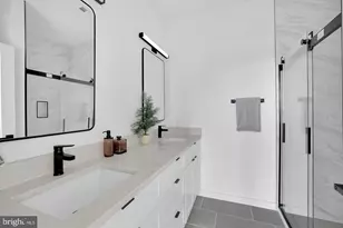 2447 Shannon Pl SE, Washington, DC 20020 - Photo 13