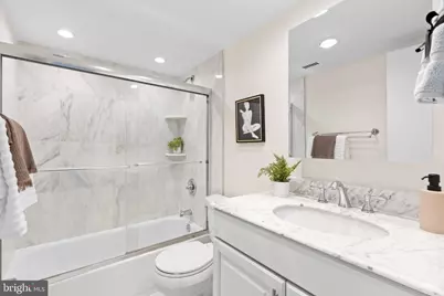 300 M Street SW #N808, Washington, DC 20024 - Photo 25