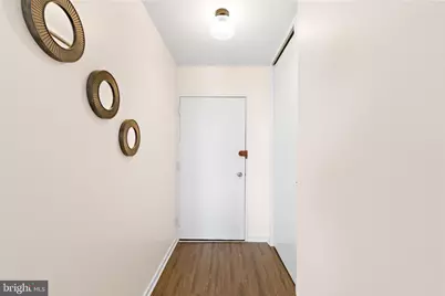 300 M Street SW #N808, Washington, DC 20024 - Photo 7