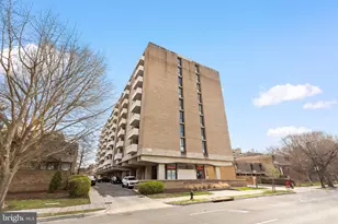 300 M St SW, Washington, DC 20024 - Photo 35