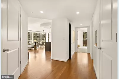 1025 1st Street SE #1113, Washington, DC 20003 - Photo 3