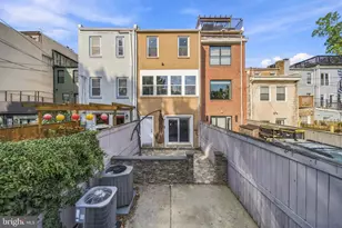827 4th St NE, Washington, DC 20002 - Photo 35
