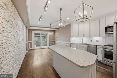 827 4th Street NE, Washington, DC 20002 - Photo 5