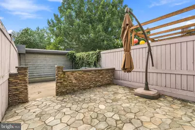 827 4th Street NE, Washington, DC 20002 - Photo 37