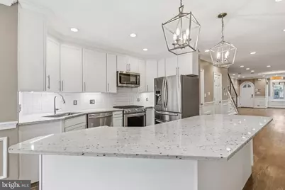 827 4th Street NE, Washington, DC 20002 - Photo 11