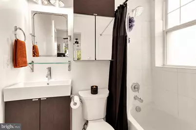 315 G Street NE #201, Washington, DC 20002 - Photo 21