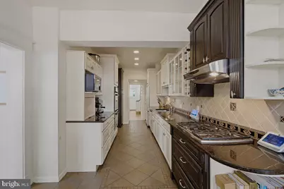 2318 Ashmead Place NW, Washington, DC 20009 - Photo 17